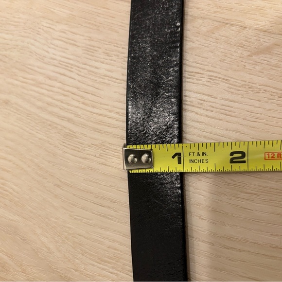 Armani Exchange black leather belt with silver hardware. adjustable size - Picture 4 of 5